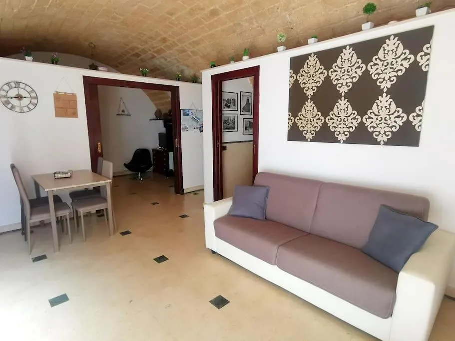 Dimora Santa Teresa Apartment Bari Italy